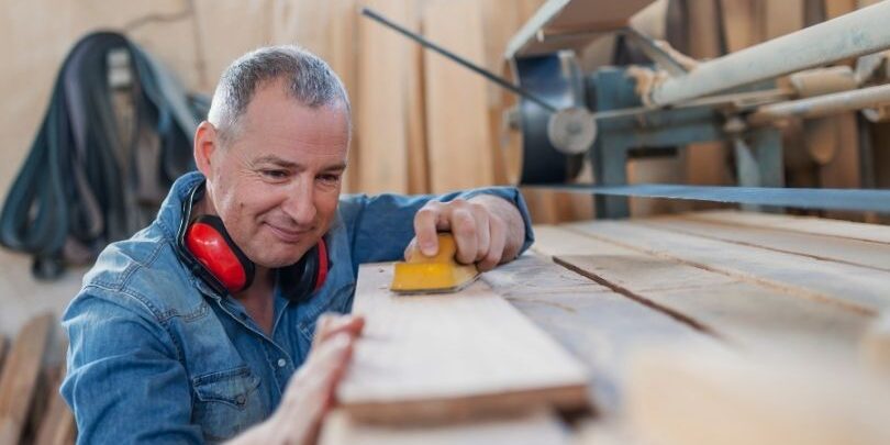 Buscamos carpinteros y parquetistas en Barcelona