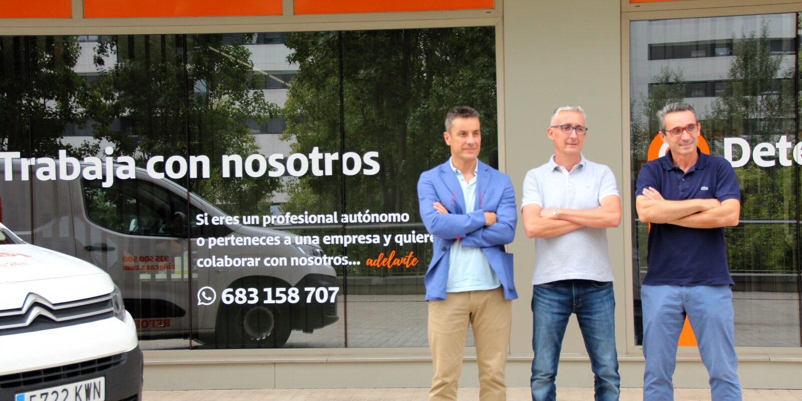 Cuidacasa continúa su expansión territorial en Zaragoza con la incorporación de un nuevo cliente El Grupo Cuidacasa, con más de 20 años de trayectoria en el sector, en plena expansión territorial, nos hemos especializado en todo tipo de adecuaciones, convirtiéndonos en un referente a nivel nacional. Os dejamos el resultado del trabajo realizado en las zonas comunes de un edificio destinado a alquiler turístico en Barcelona. #adecuaciones #alquilerturistico #reformasintegrales #sectorinmobiliario #promotor #construcción #viviendas #alquiler #barcelona