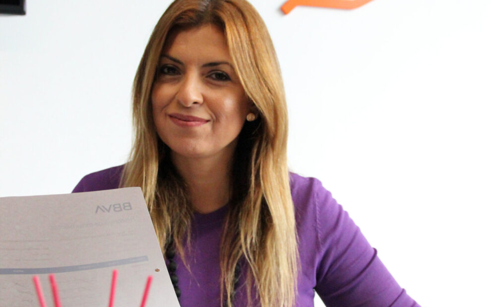 Seguimos fortaleciendo nuestra infraestructura para seguir brindando un servicio excepcional a nuestros clientes Nuestro objetivo es la excelencia empresarial La ética y los valores forman parte del ADN de la empresa En nuestra empresa, valoramos no solo la consecución de objetivos, sino también el cómo los alcanzamos. Nos esforzamos por mantener una conducta responsable que defina nuestra esencia como grupo empresarial, y que permita tomar decisiones basadas en principios fundamentales. En este sentido, nuestra cultura empresarial se centra en la integridad, el compromiso, la transparencia y el respeto a los demás, lo que nos permite trabajar de manera colectiva para brindar soluciones sostenibles y responsables a nuestros clientes. Sector asegurador Gestión de activos Facility management Construcción de obra nueva Residencial en alquiler Instalación de paneles solares