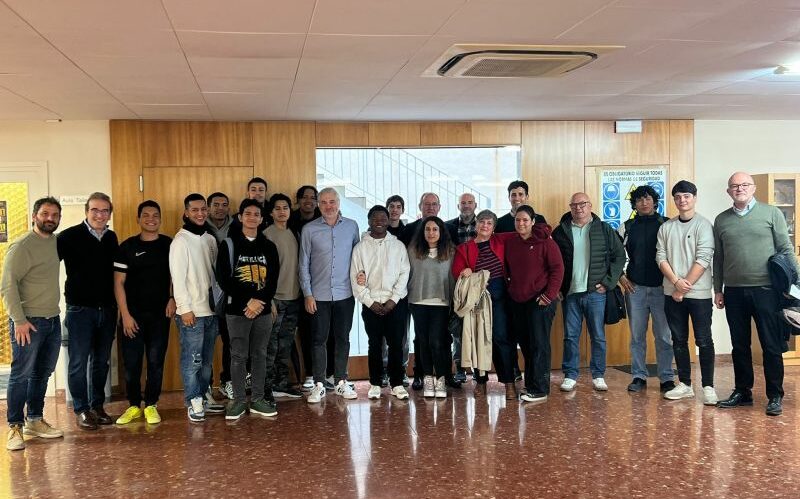 El Impacto del Programa 'Manitas de Hogar' Una alianza para la inclusión social que marca la diferencia