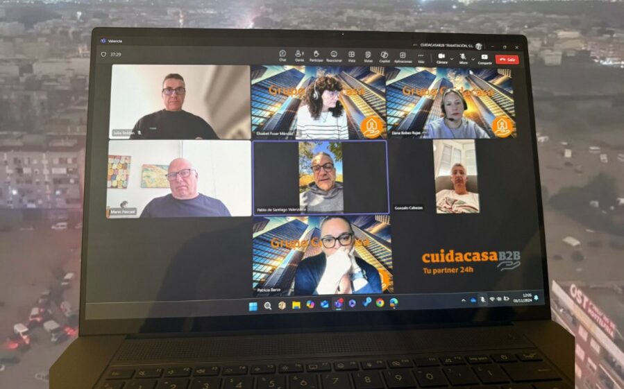 Hoy, hemos celebrado una reunión de urgencia para coordinar los equipos de operarios que se desplazarán desde Madrid y Barcelona hacia la zona de Valencia, con equipos y herramientas para hacer frente a los daños.