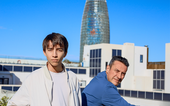 CEO de 16 años crea una IA europea que ve, oye y habla en tiempo real por videollamada. La startup plantea que cualquier empresa integre mediante su plataforma sus modelos propios de IA.