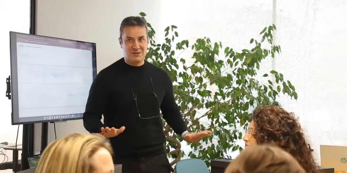 Grupo Cuidacasa integra inteligencia artificial en su operación: un antes y un después