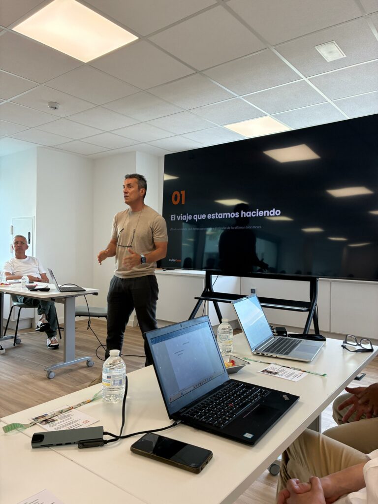 Grupo Cuidacasa celebró en Madrid su Comité Ejecutivo semestral con la presentación del Plan Estratégico 2026–2030, marcando su evolución hacia una Insurtech tecnológica de referencia.