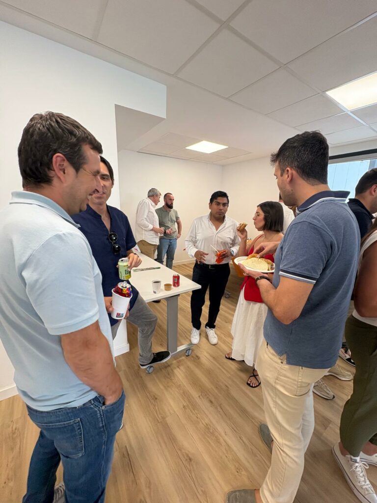 Grupo Cuidacasa celebró en Madrid su Comité Ejecutivo semestral con la presentación del Plan Estratégico 2026–2030, marcando su evolución hacia una Insurtech tecnológica de referencia.