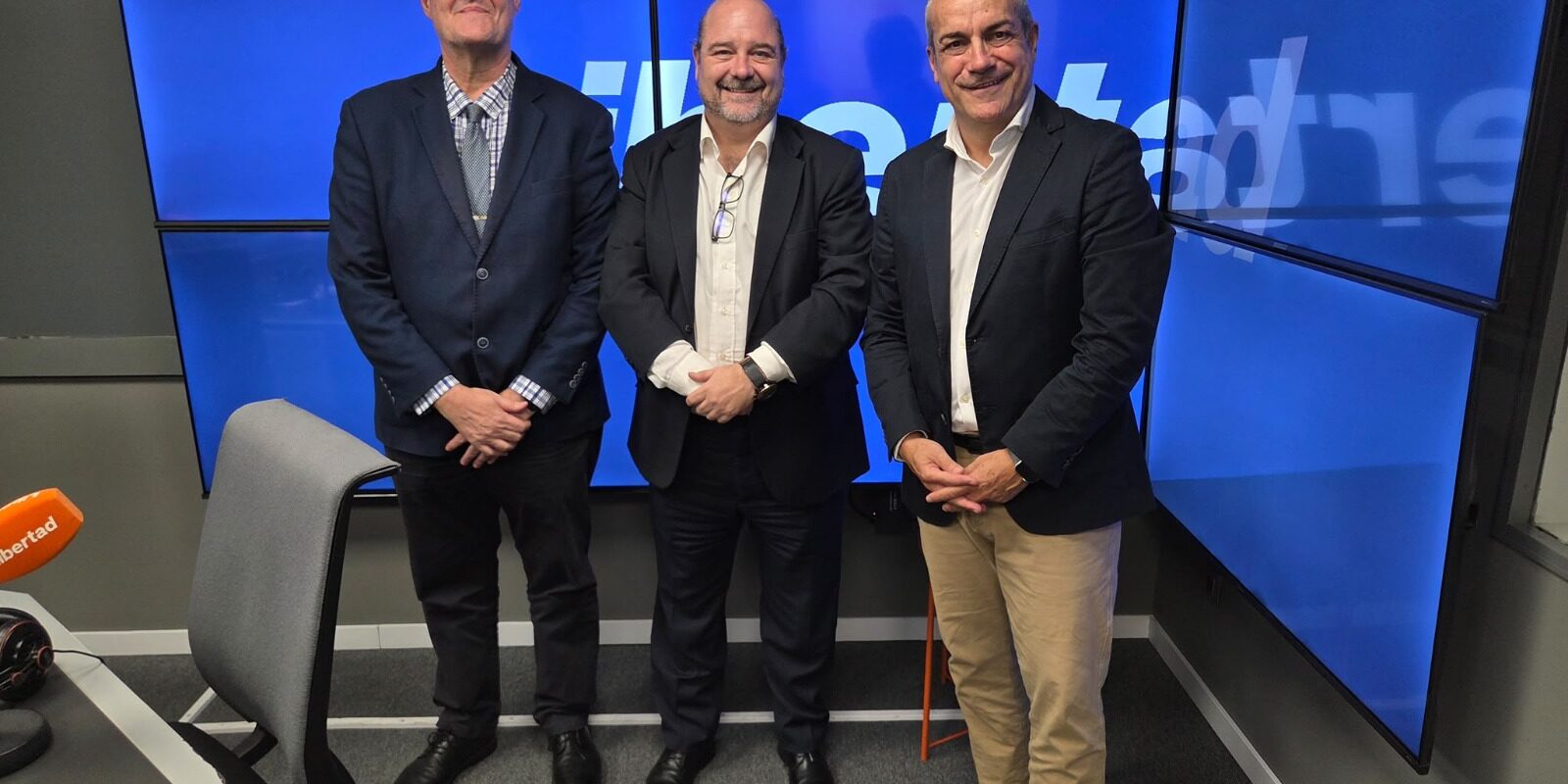 Pablo de Santiago, Adjunto a Dirección General y Director de Desarrollo de Negocio de Cuidacasa, ha participado en Are Business Global, el programa de Roberto Rodríguez Manzaneque en Radio Libertad. En la entrevista explicó cómo abordamos la gestión de siniestros y qué papel tiene la tecnología en nuestro día a día.